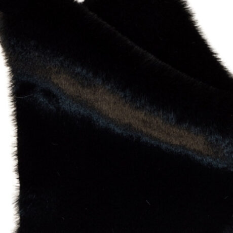 Chinchilla Black