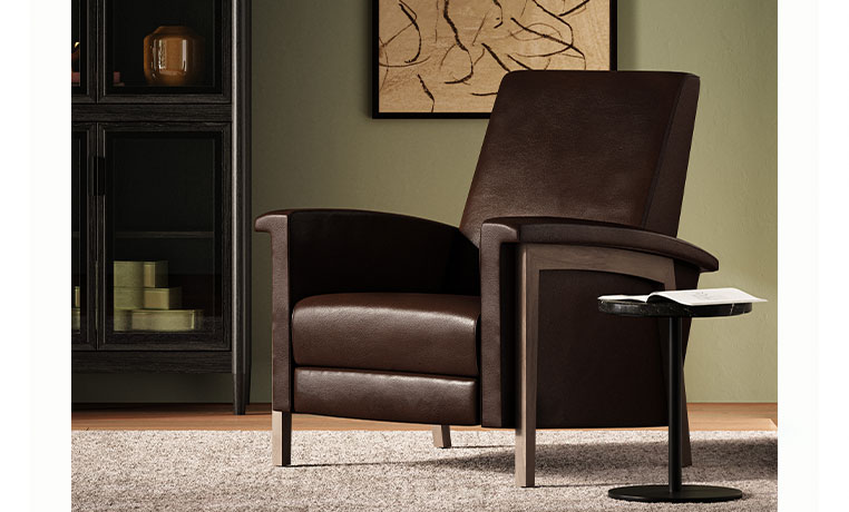 Stanford Scandinavian push-back recliner from Vogel in modern living room