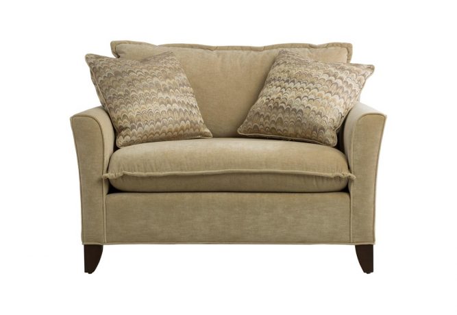 front view of customizable chair and a half